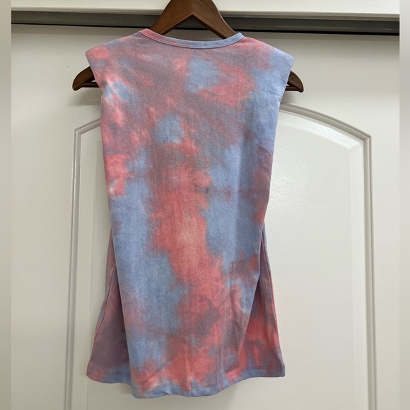 NWOT Blank NYC Tie Dye Padded Shoulder Muscle Tank - Picture 3 of 6